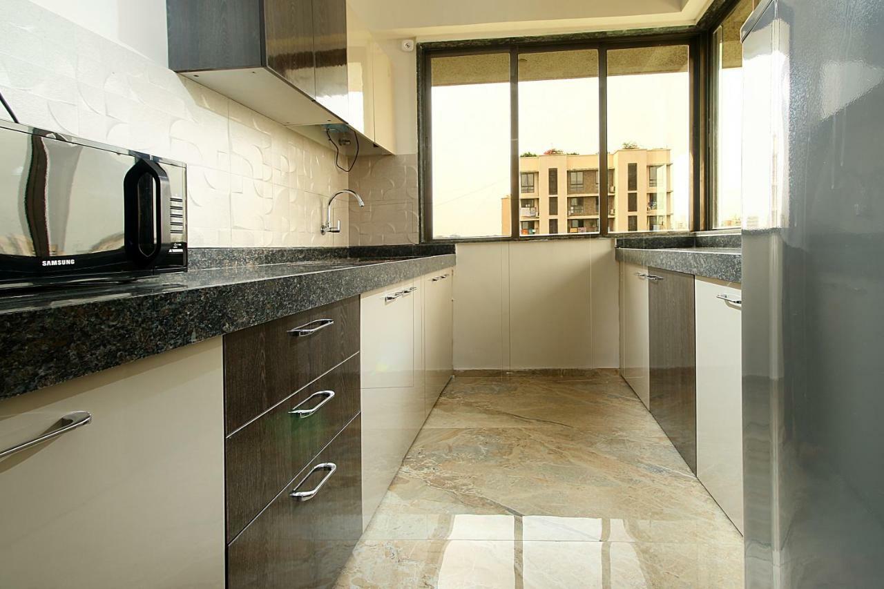 Mumbai House Luxury Apartments Santacruz East, Mumbai Exterior photo