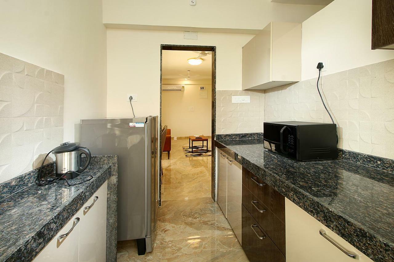Mumbai House Luxury Apartments Santacruz East, Mumbai Exterior photo